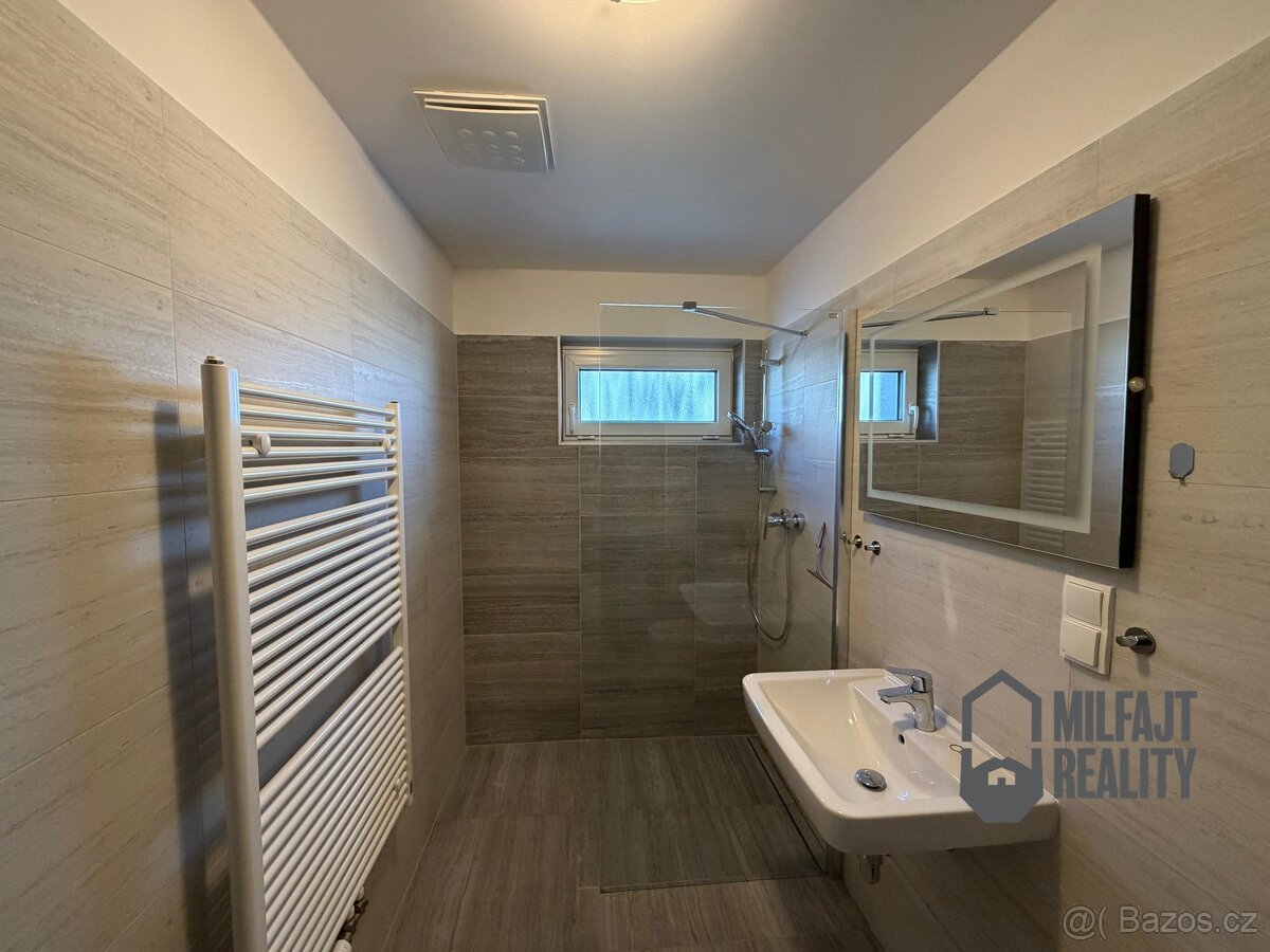Pronájem bytu 3+kk, terasa, balkon, parkovací stání, Liberec - 9