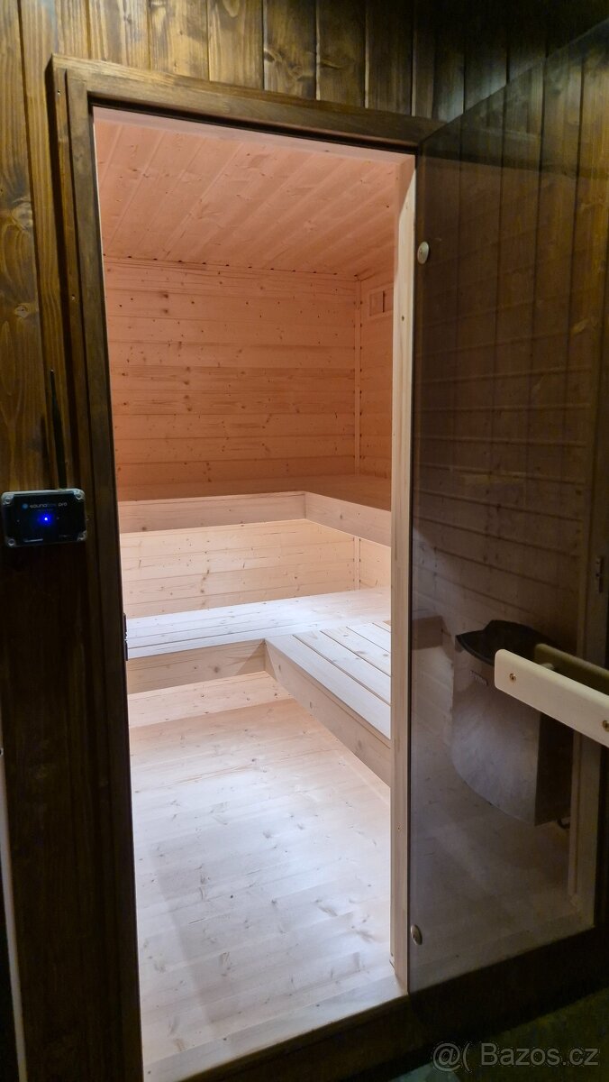 Sauna 200x280cm s předsíní pro 6-8 osob - 9