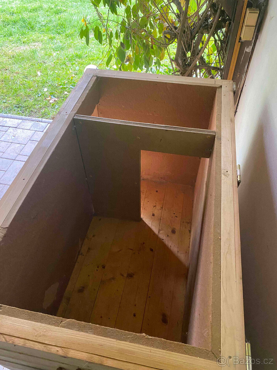 Psí bouda zateplená - 9