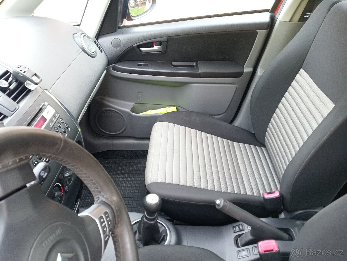 Suzuki Sx4 - 4x4 , LPG, 2013 -85000km - 9