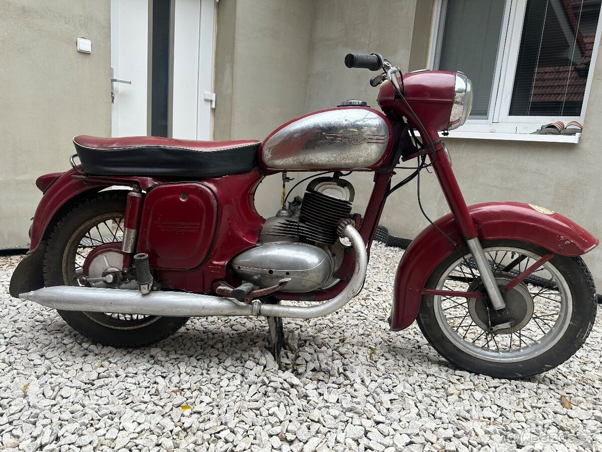 Jawa 250 kývačka - 9