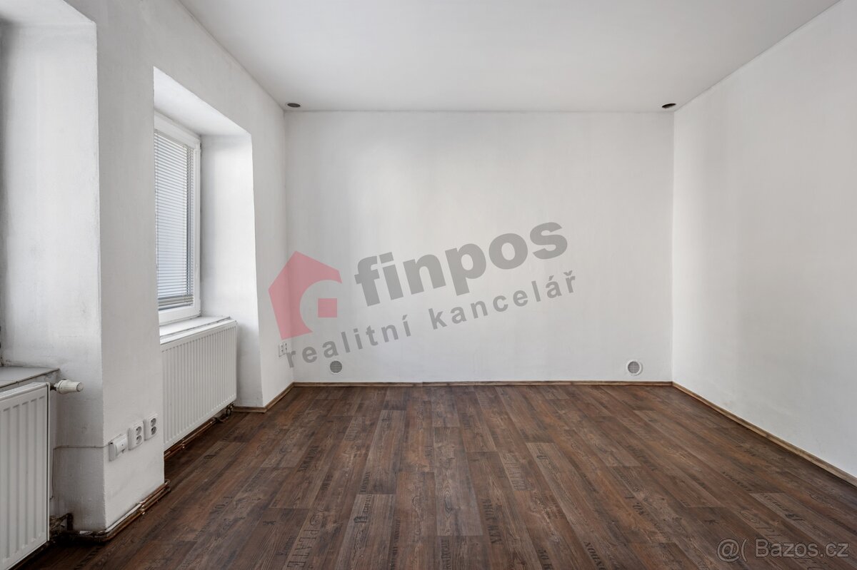 Prodej rodinného domu se zahradou - Praha Uhříněves - 9