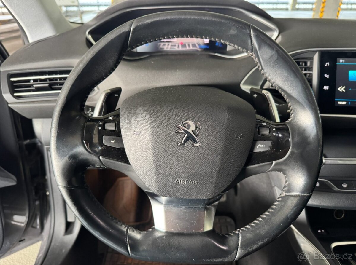 Peugeot 308 SW - 9