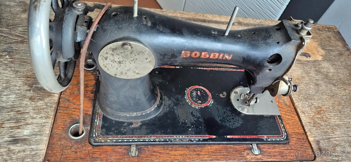 Šicí stroj Bobbin - 9