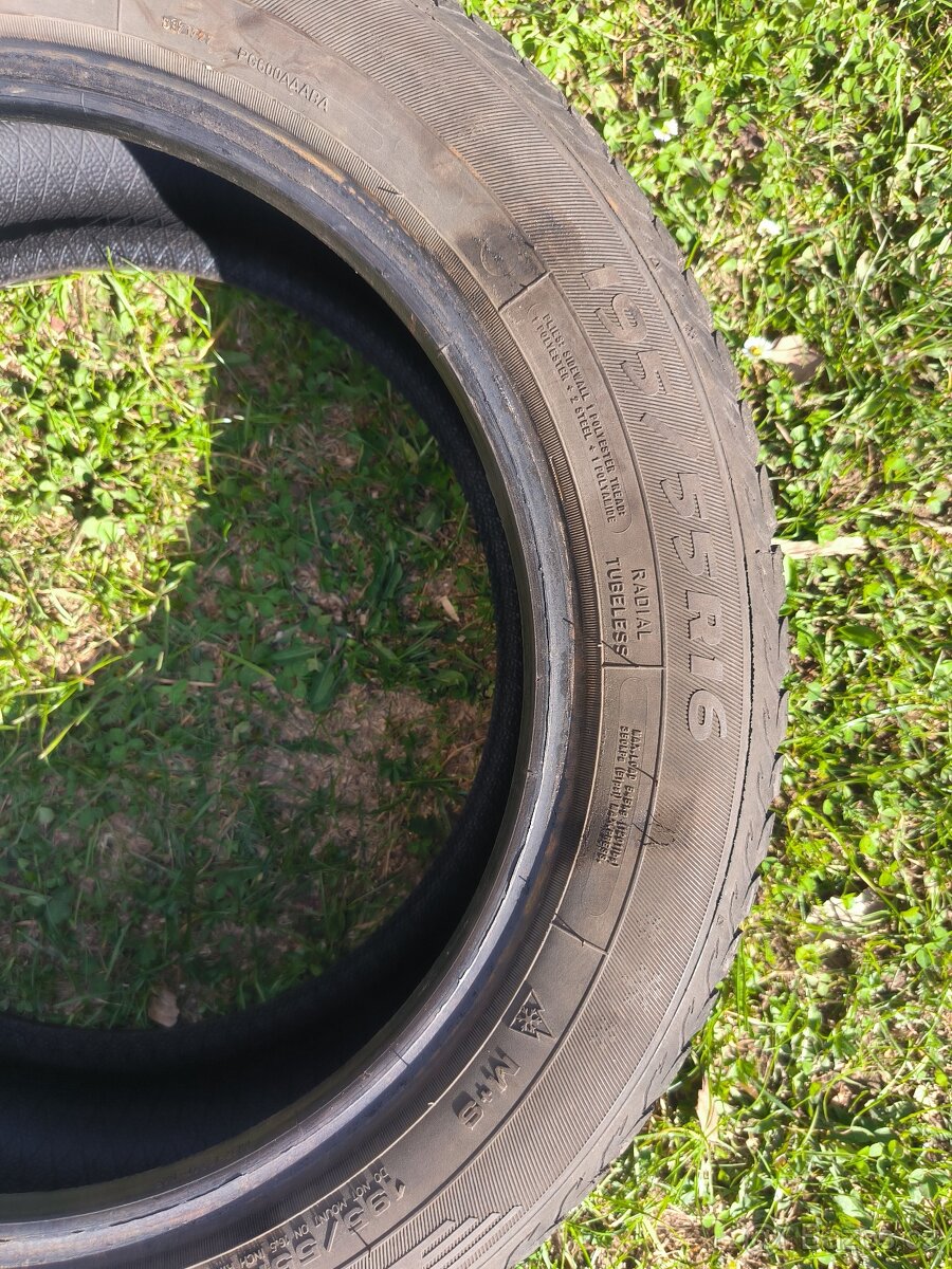 Pneu 195/55 R16 87 H - 9