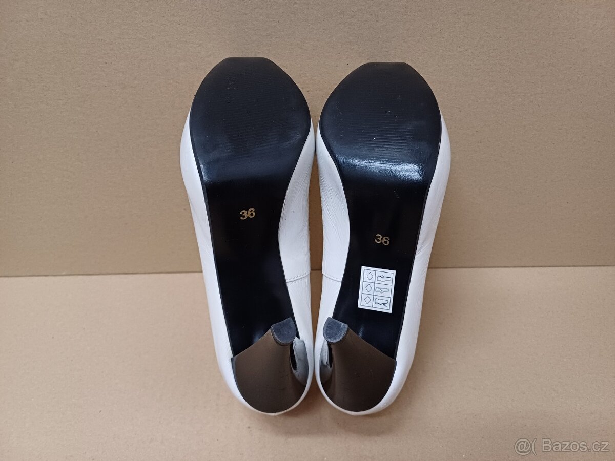 Bílé lodičky se skrytou platformou vel.36 - 9