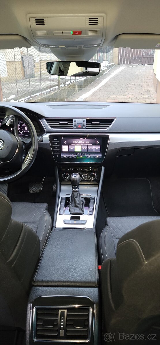 Škoda Superb combi 2.0Tdi 110kw 2021 - 9