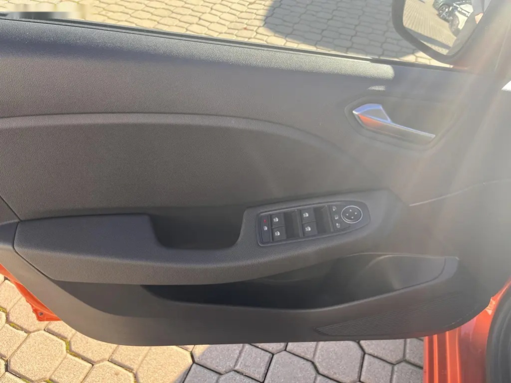 Renault Clio, generation TCe 90 1 - 9