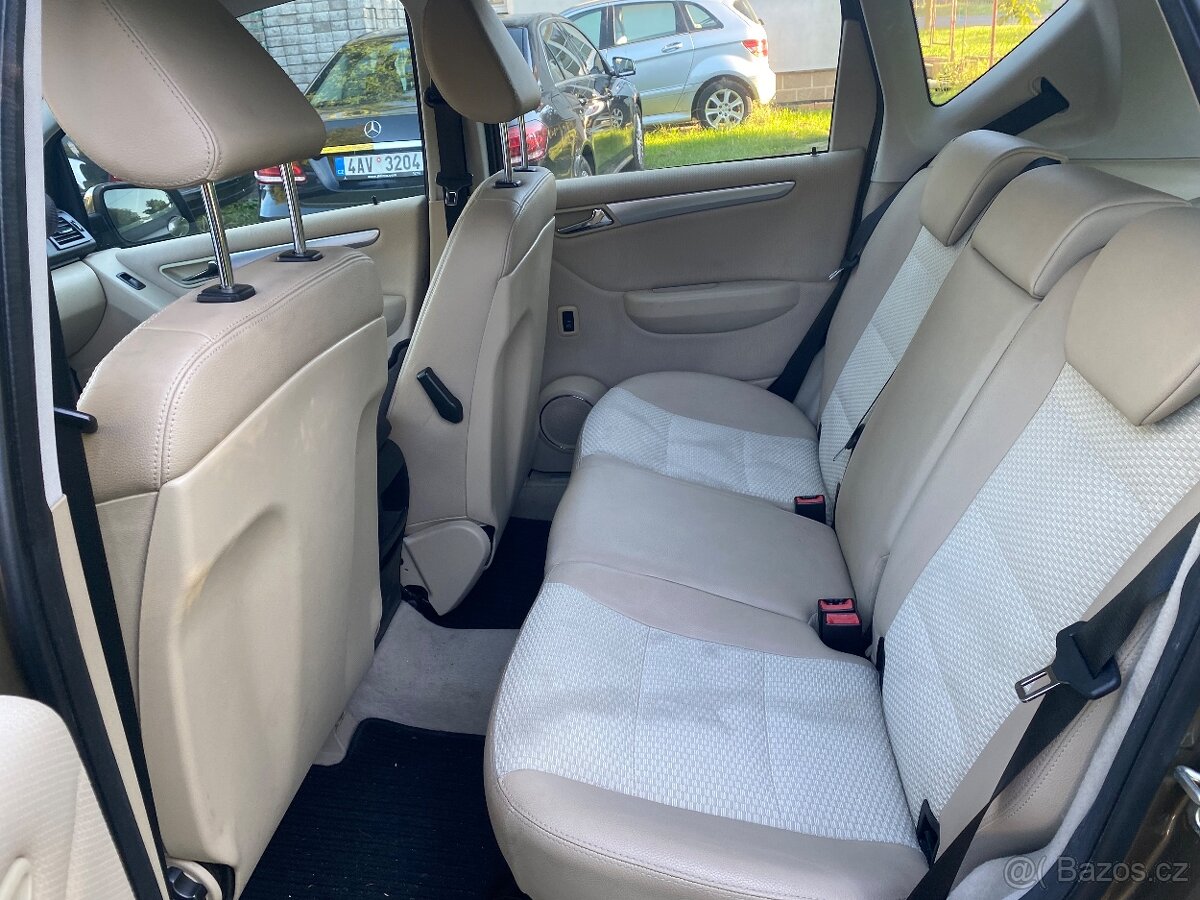 Mercedes benz W169. - 9