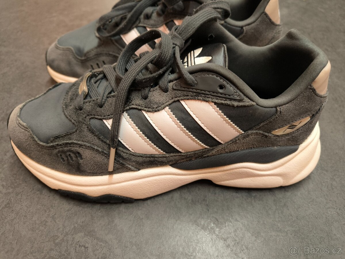 Tenisky Adidas Retropy F90, vel. 42,5 - 9