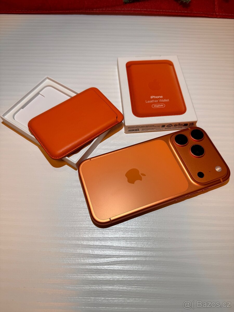 iPhone Leather Wallet ORANGE Find My 17Pro /Pro Max - 9