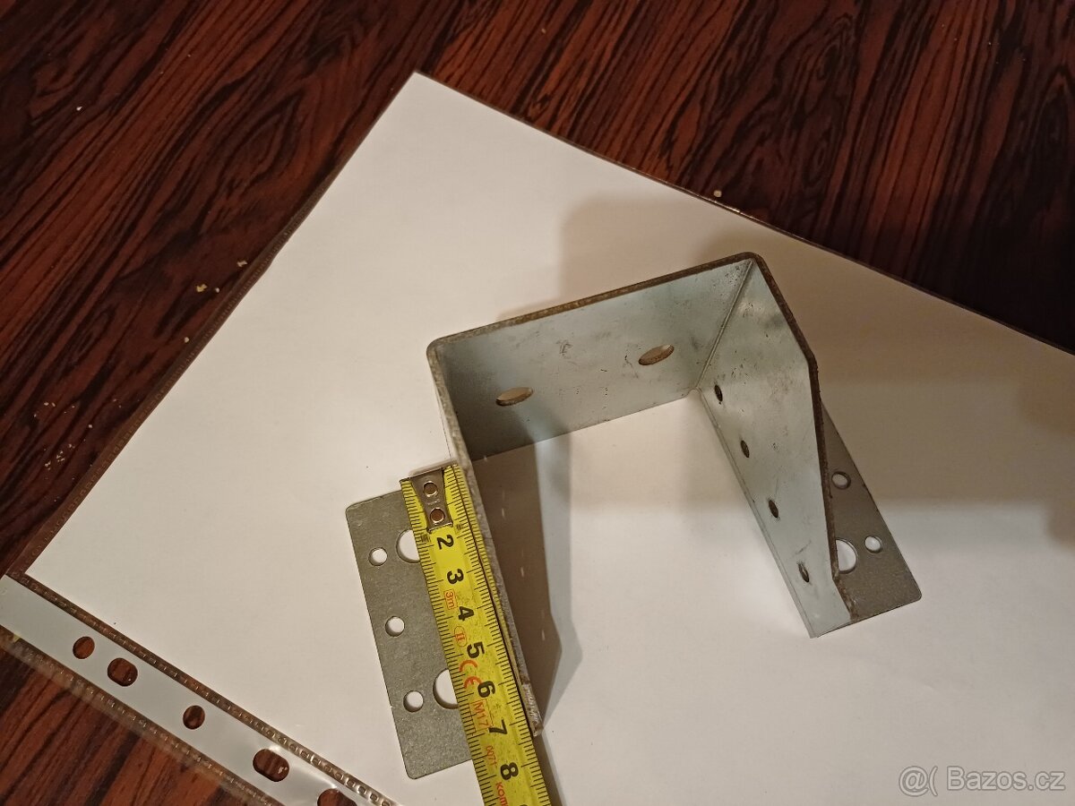 Spojovací materiál - 9