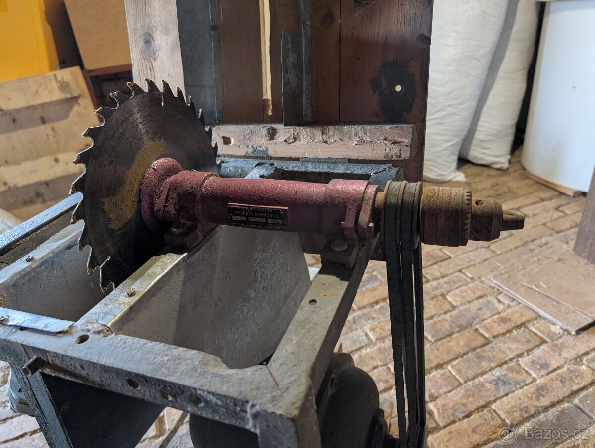 Cirkulárka 380V, hřídel se sklíčidlem - 9