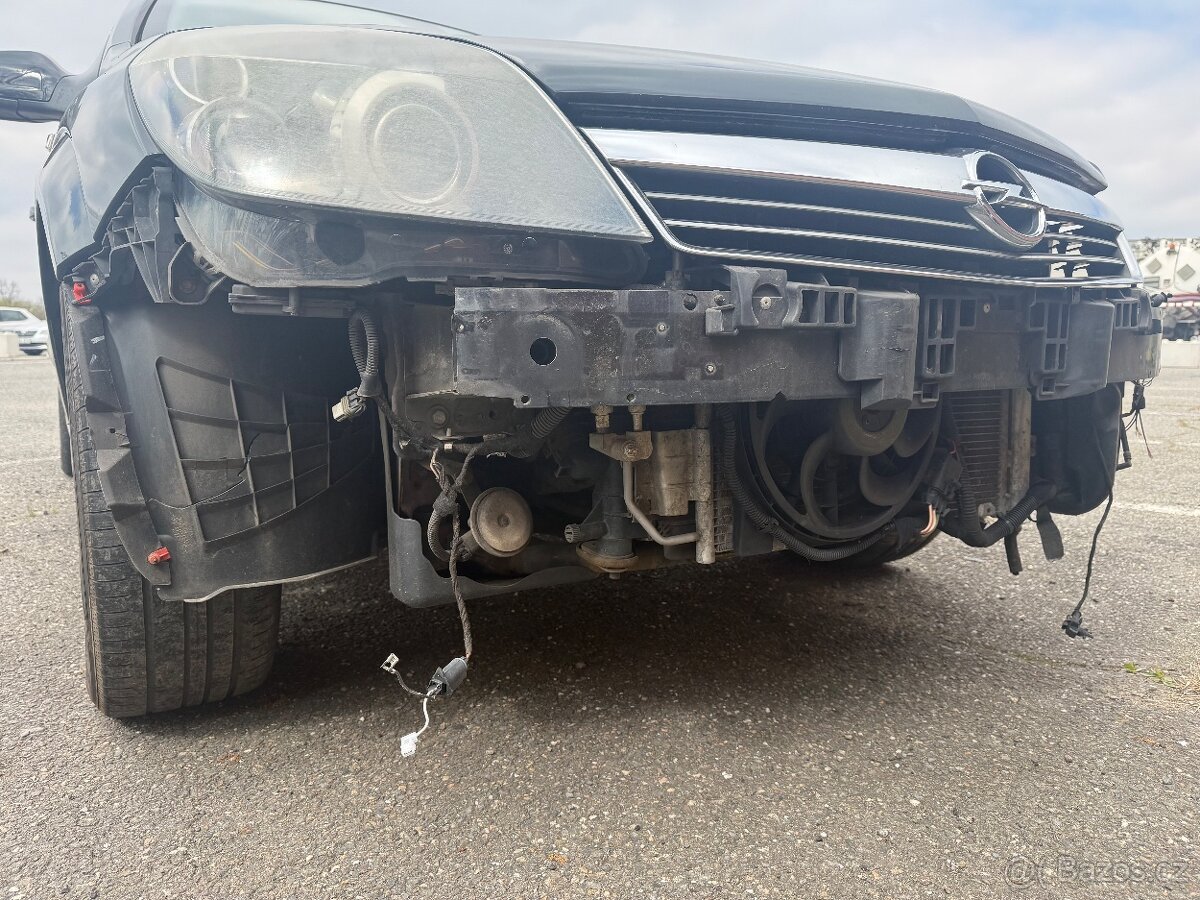 Opel Astra 1.7 CDTI - 9