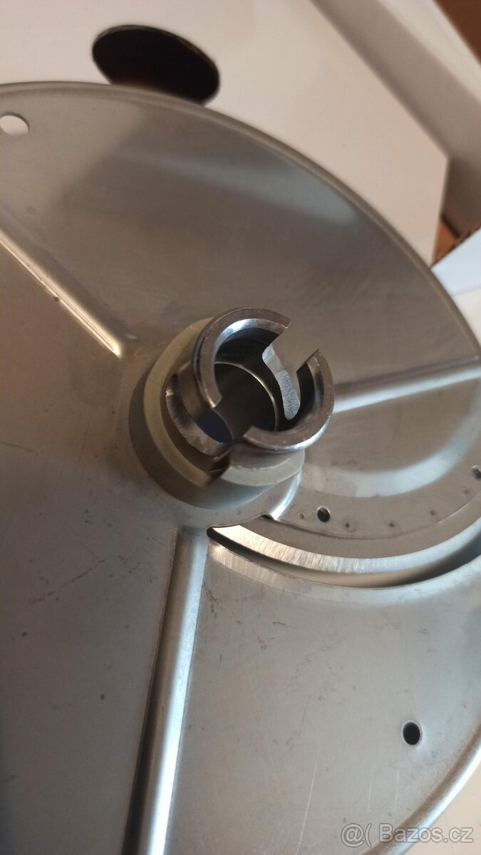 Krájecí disk, plátkovací kotouč pro krouhač zeleniny - 9