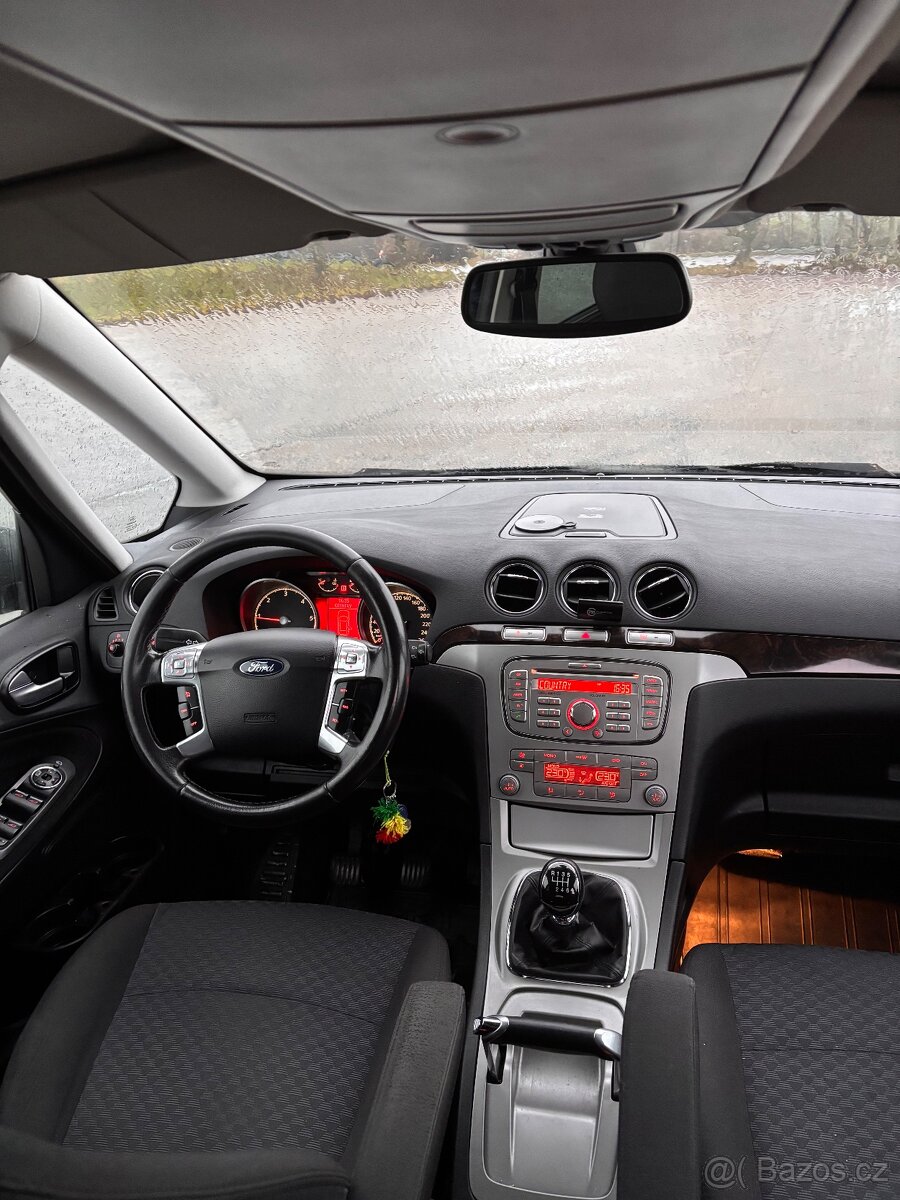 Ford Galaxy 1.8 tdci 92kw 7 míst - 9