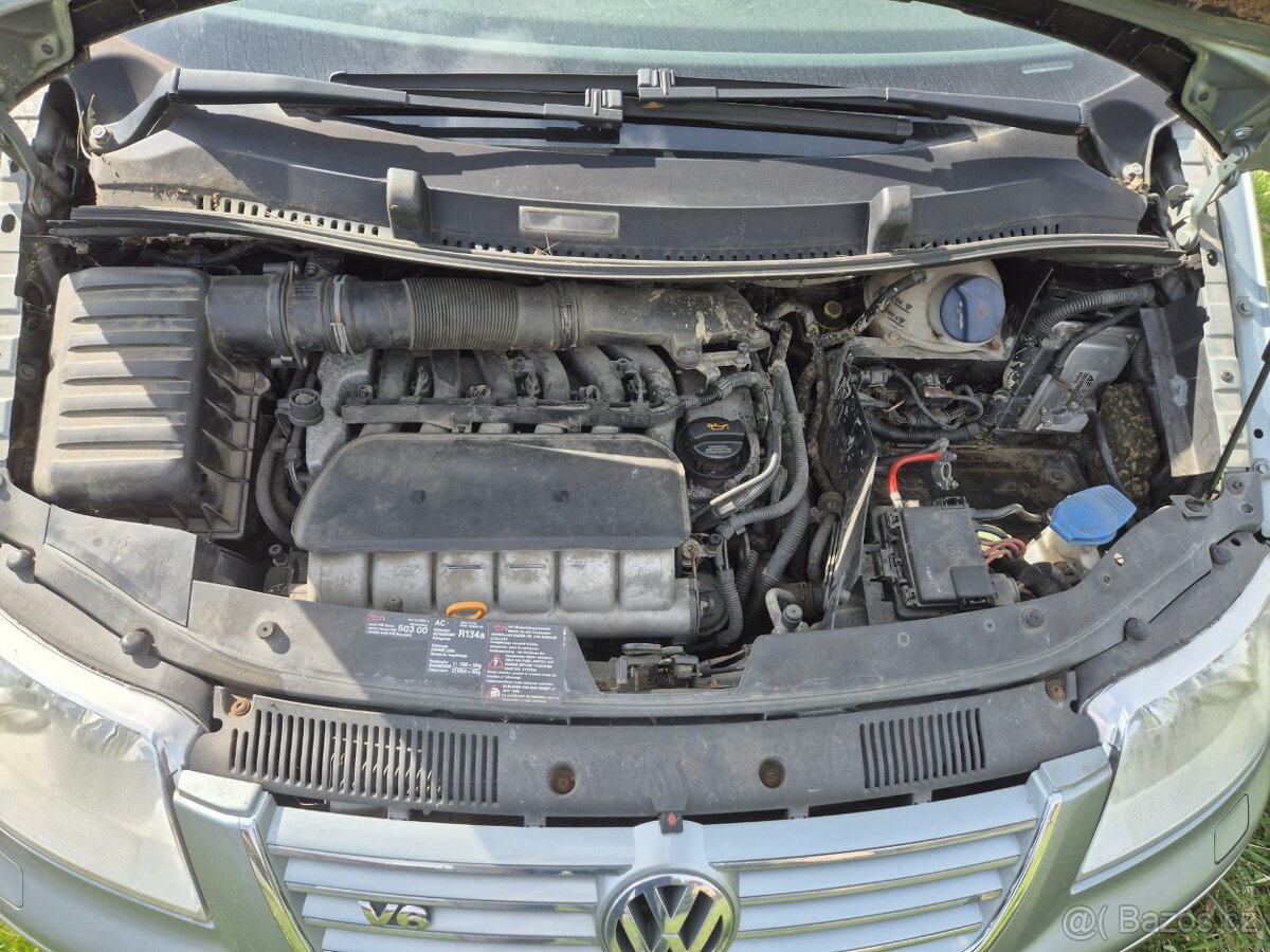 Vw sharan v6 4motion díly - 9
