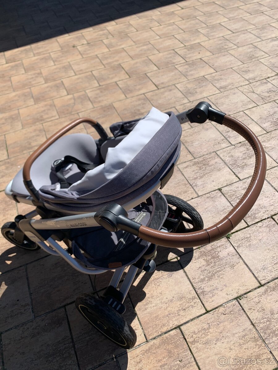 Kočárek Maxi-Cosi Nova 4 Nomad grey - 9