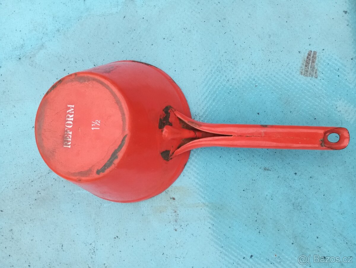 Staré smalt nádobí - 9