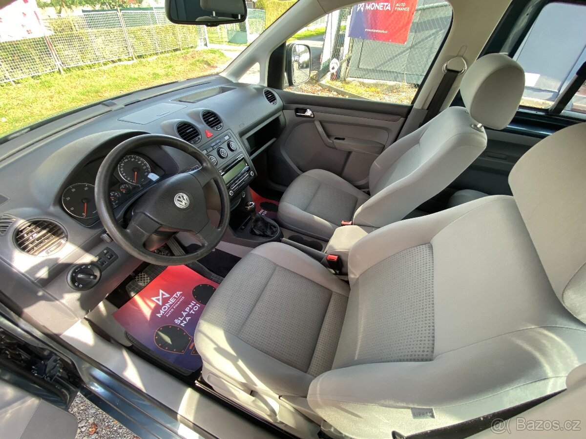 VW Caddy 1,9 TDi Aut.Klima, Tažné, AKU - 9