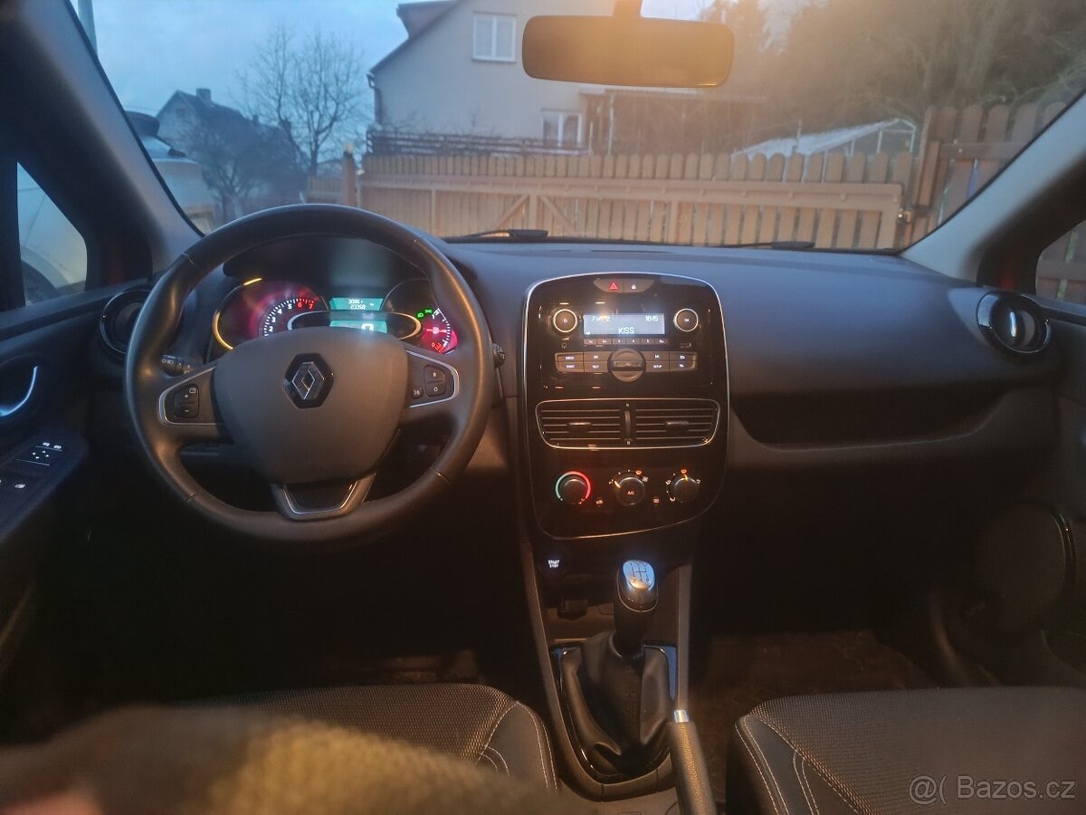 Renault Clio 1,2 - 54kW - rok 2018 - 9