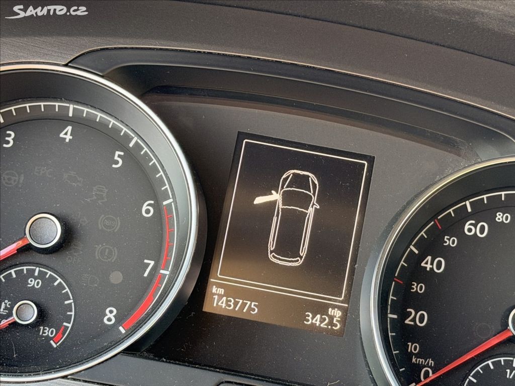 Volkswagen Golf 1.2 TSI 143000km Nova Stk - 9