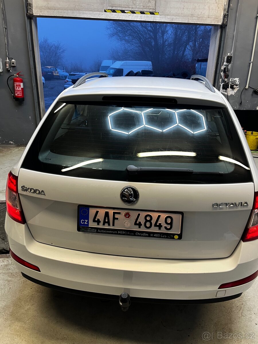 Škoda Octavie - 9