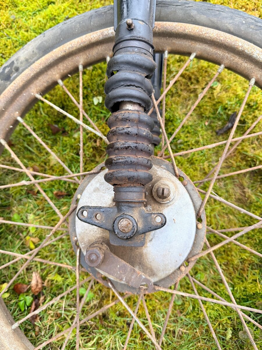 Čz 125/150c vidlice - 9