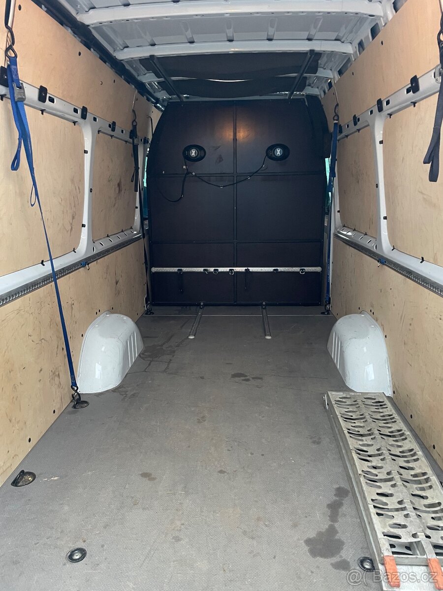 Mercedes Sprinter 319 3,0 V6 XXL EXTRA LONG - 9