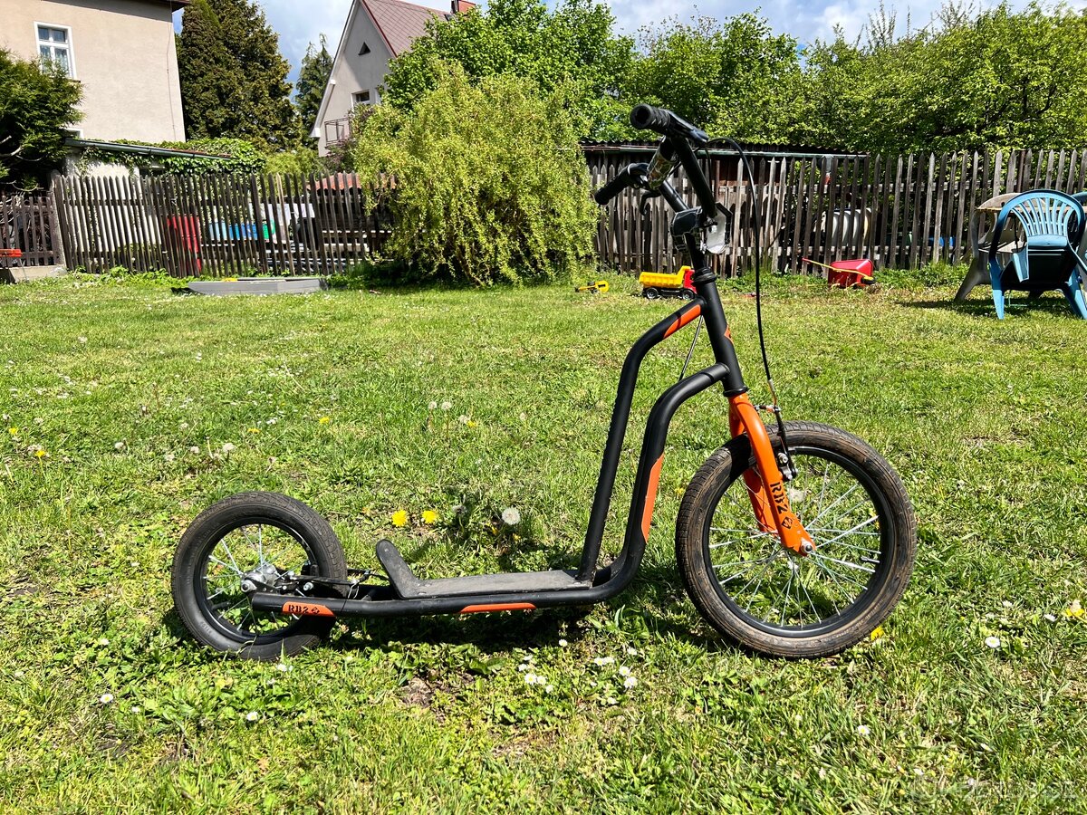 Koloběžka Street Surfing RB2 Python černá - 9