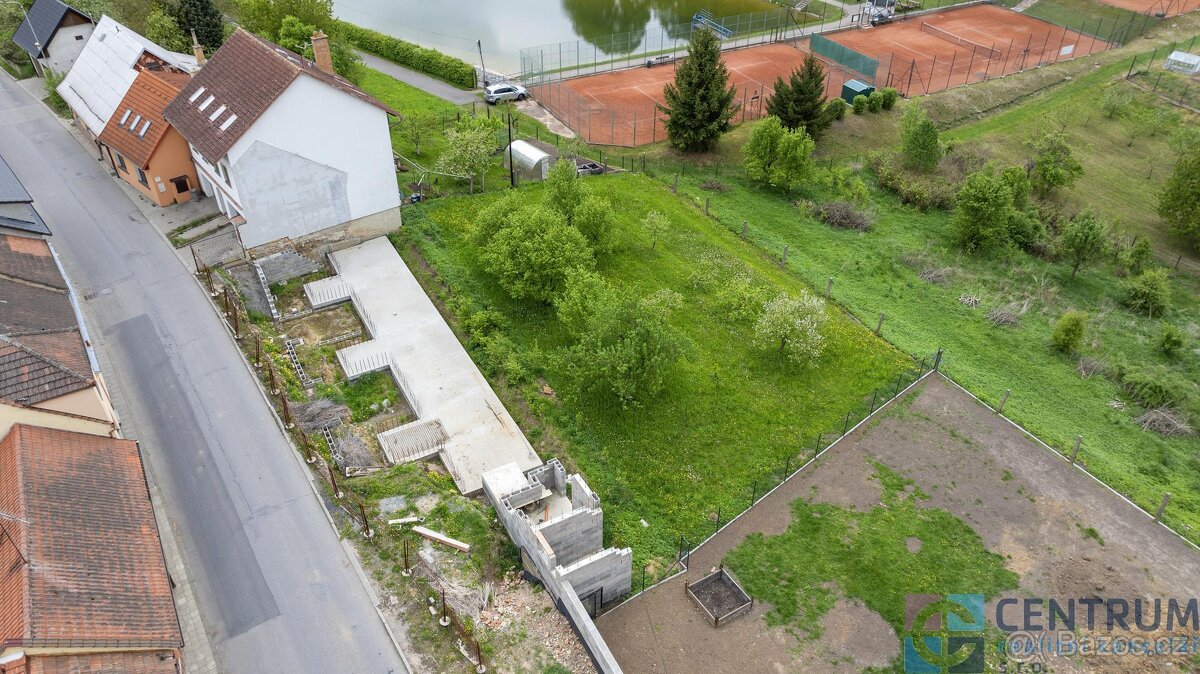 Prodej projektu RD, pozemek o celkové výměře 1.263 m2, Jevíč - 9