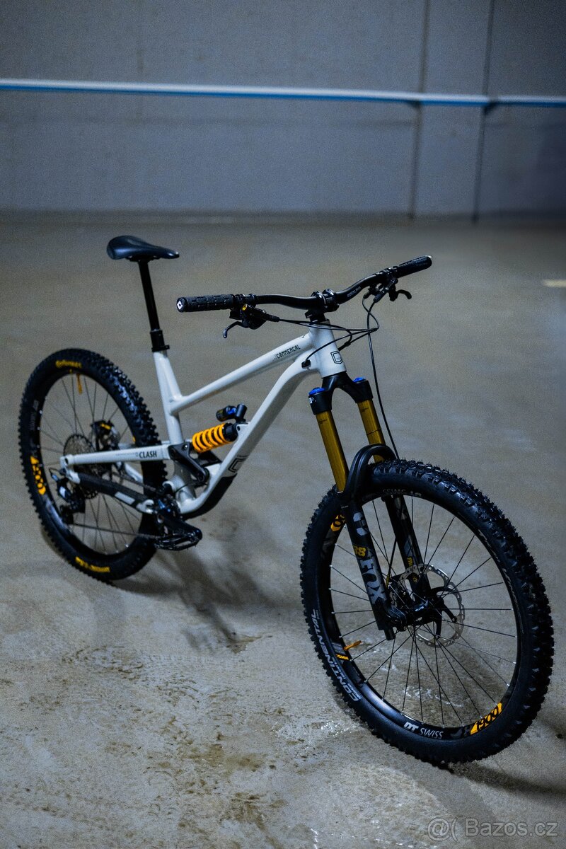 Commencal Clash 2024 Signature - 9
