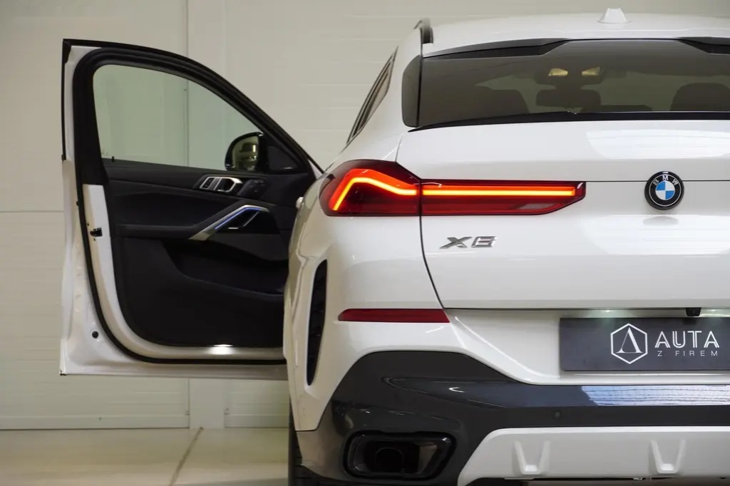BMW X6, 40D,Xdrive,ČR,Softclos,HUD,H/K - 9