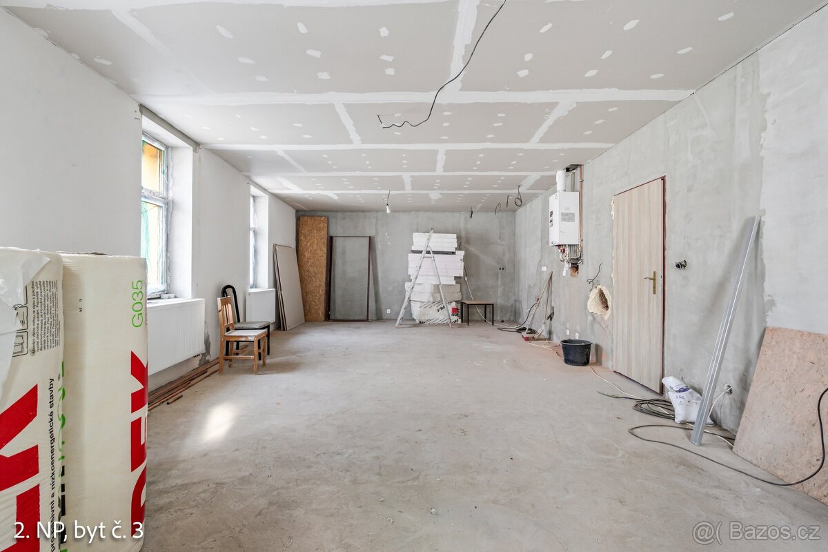 Prodej vícegeneračního domu 452 m², Osek, ev.č. 00938 - 9