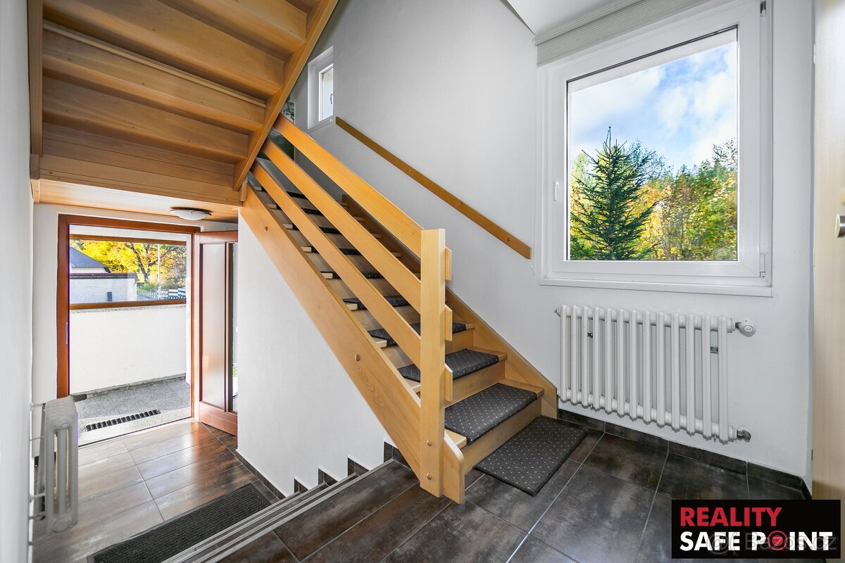 Prodej rodinného domu 315 m², Železná Ruda, ev.č. 00654 - 9