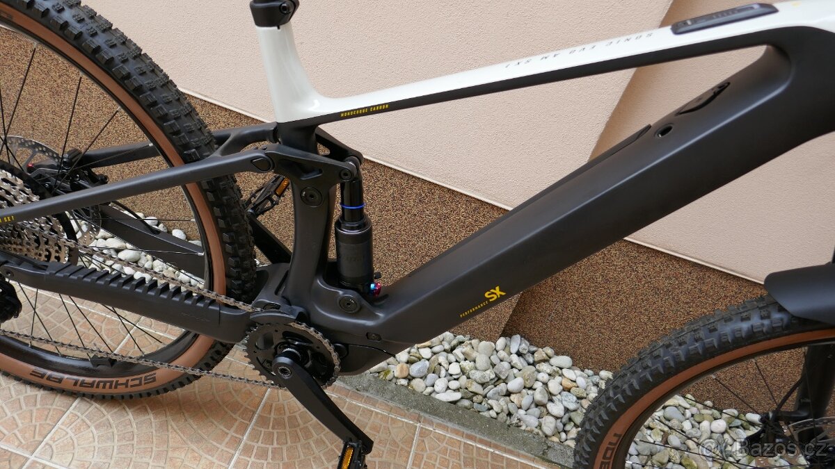 ELEKTRO CELOPERO Bulls Sonic EVO AM SX 1 UD Carbon//NOVÉ - 9