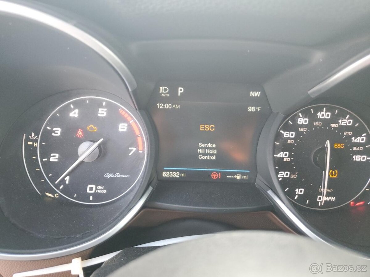 Alfa Romeo Stelvio Sport 2018 - 9