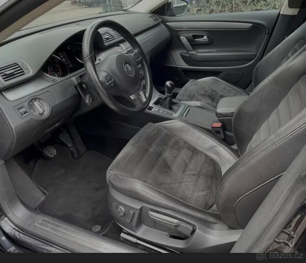 Volkswagen Passat CC 2,0TDi 103kW BMT Alcantara - 9