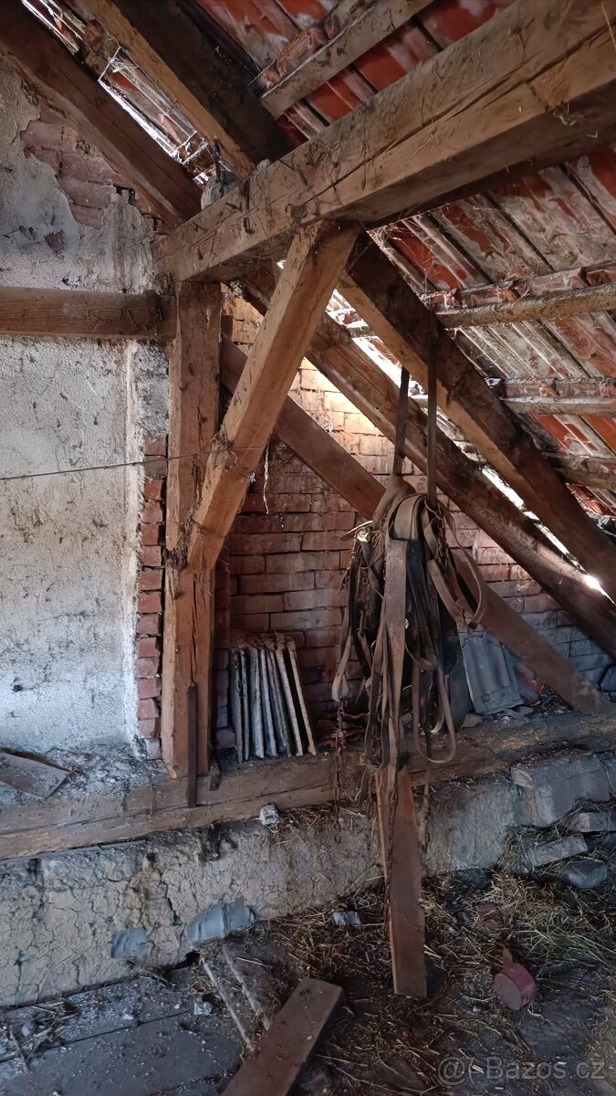 Střešní trámy, krovy - 9