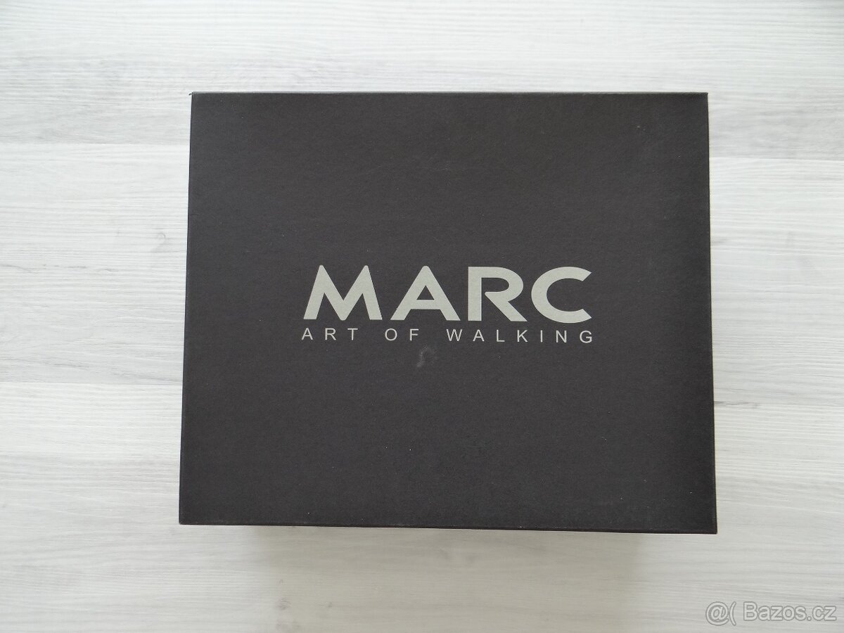 Hnědé semišové boty nad podpatku Marc (vel. 38) - 9