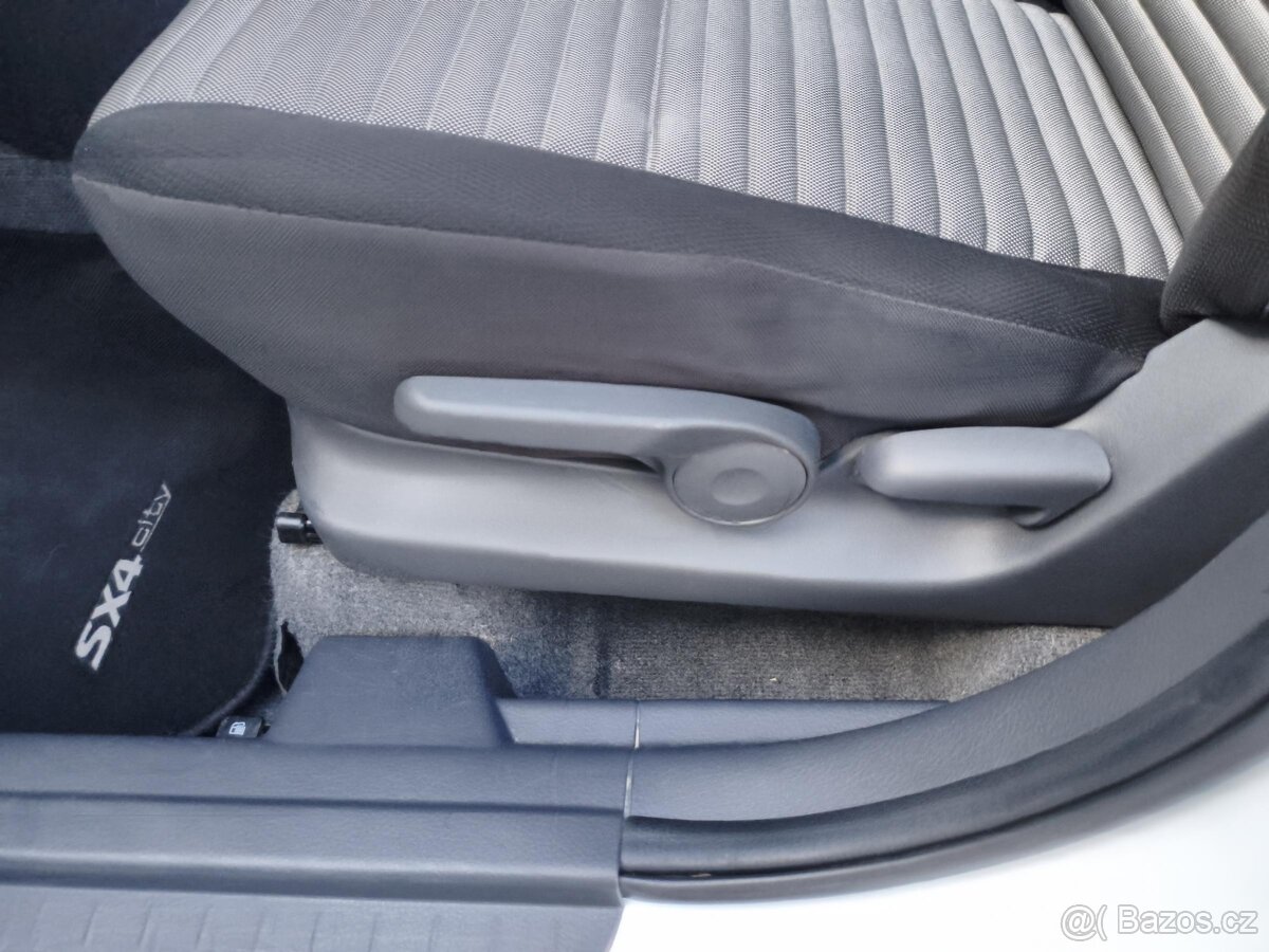 Suzuki SX4 1.6 VVT , 88 kW benzín, 2010 - 9