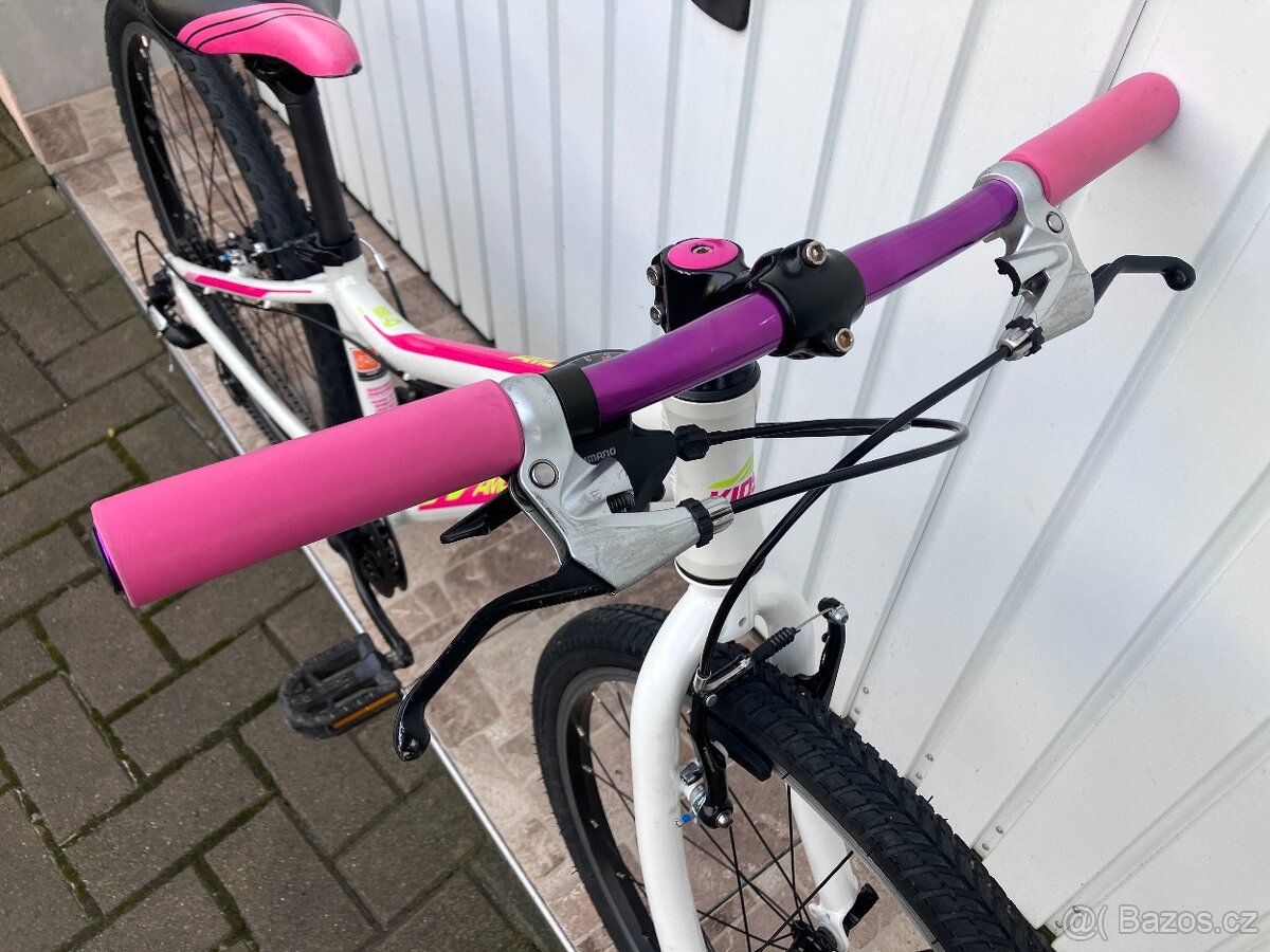 DĚTSKÉ KOLO 24 - 9