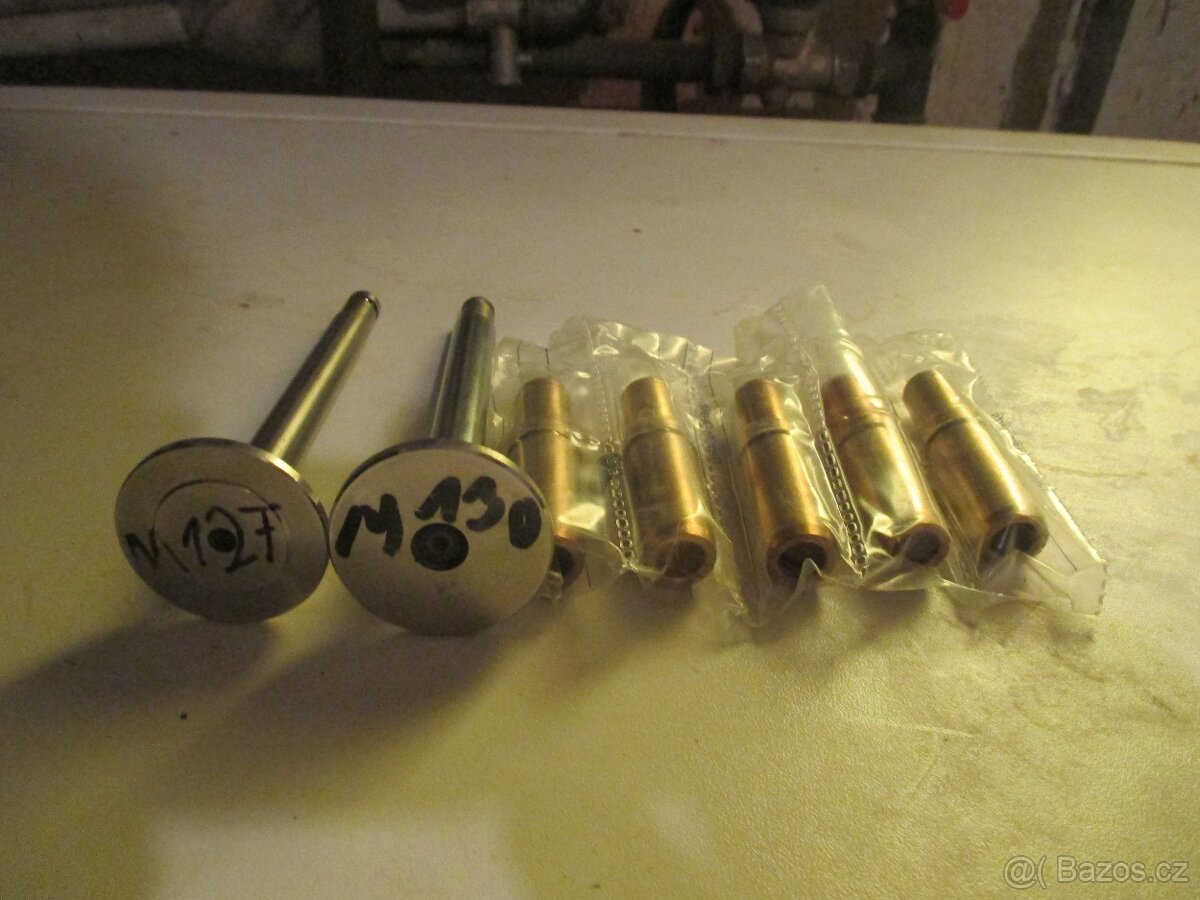 Mercedes w111,108,113. - 9