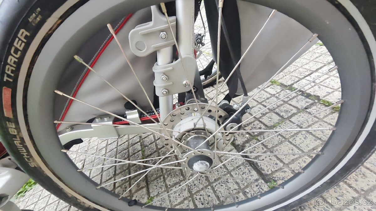 Thule Chariot CX - 9