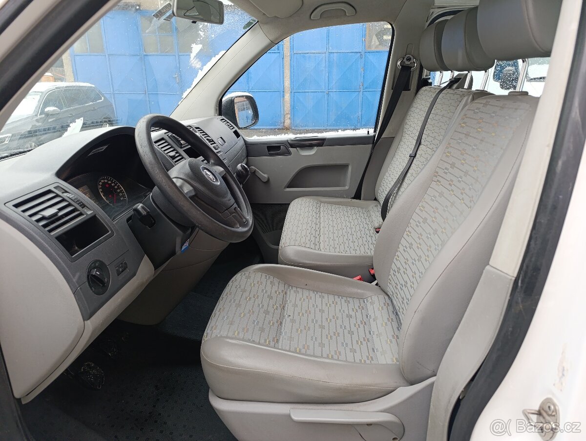 Volkswagen Transporter T5 9mist - 9