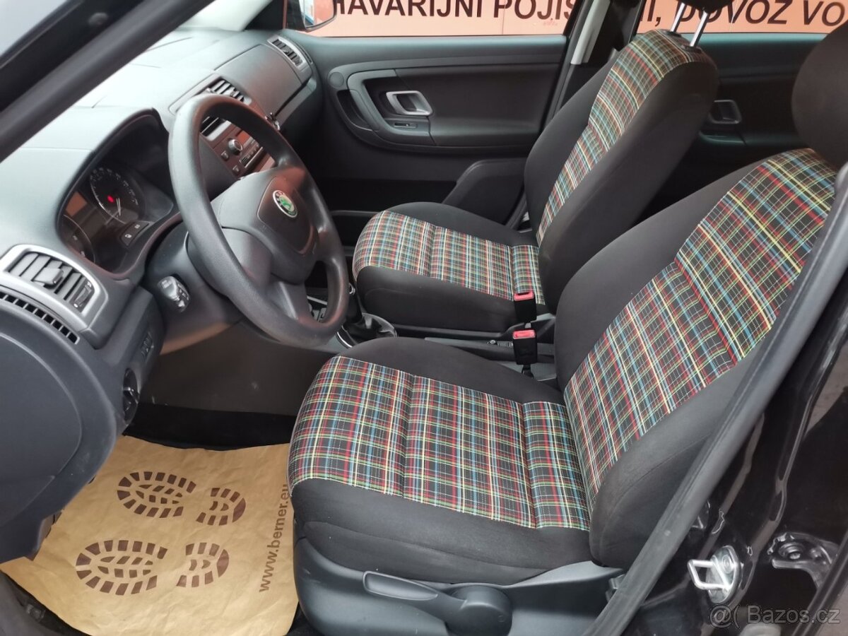 Škoda Fabia 1.2TSi 63kw Style AC PDC - 9