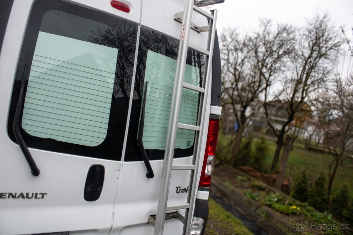 Renault Trafic 2.0 dCi / 84 kW / 2012 / Obytný Van - 9