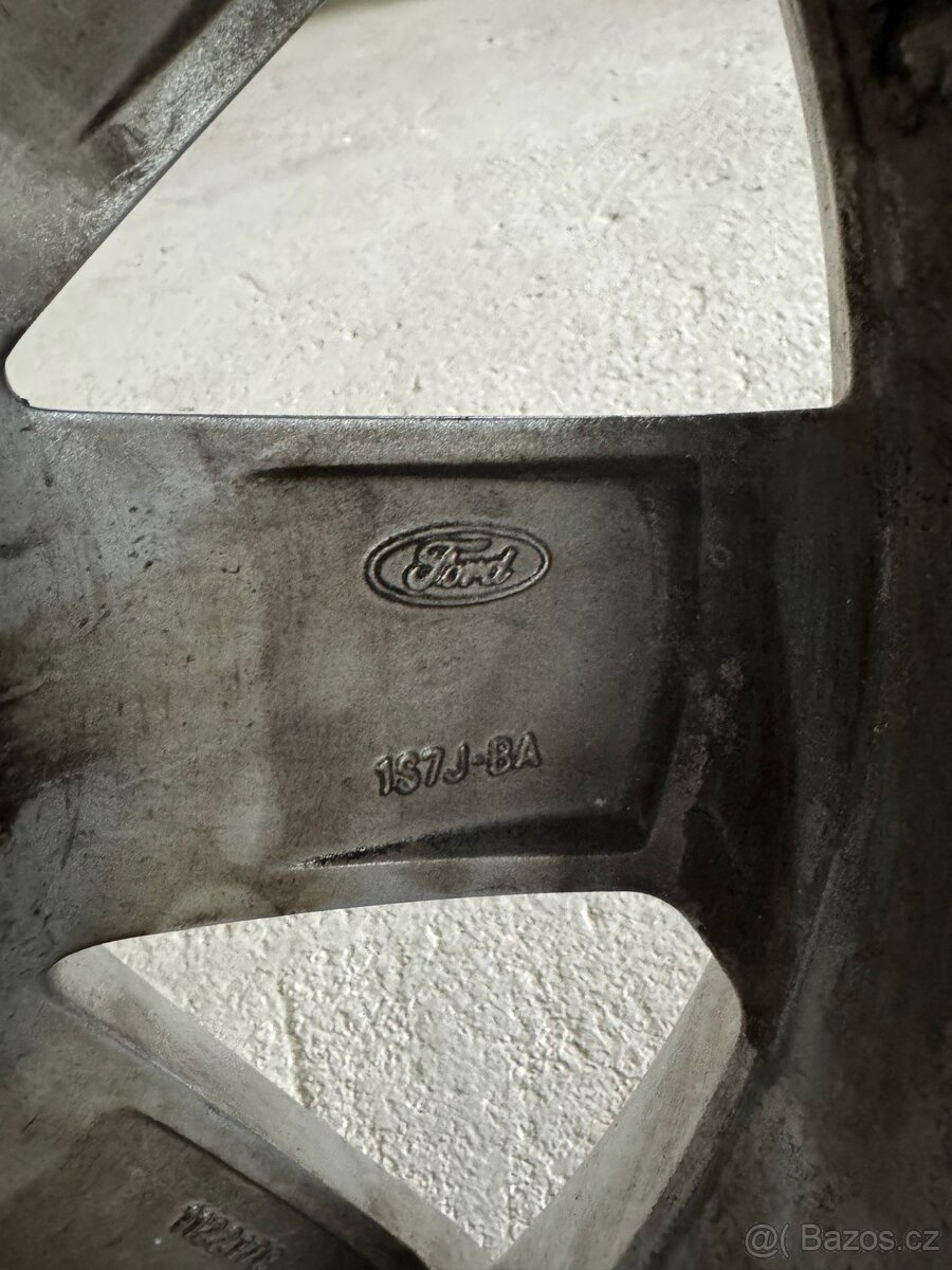Kola Ford - 9