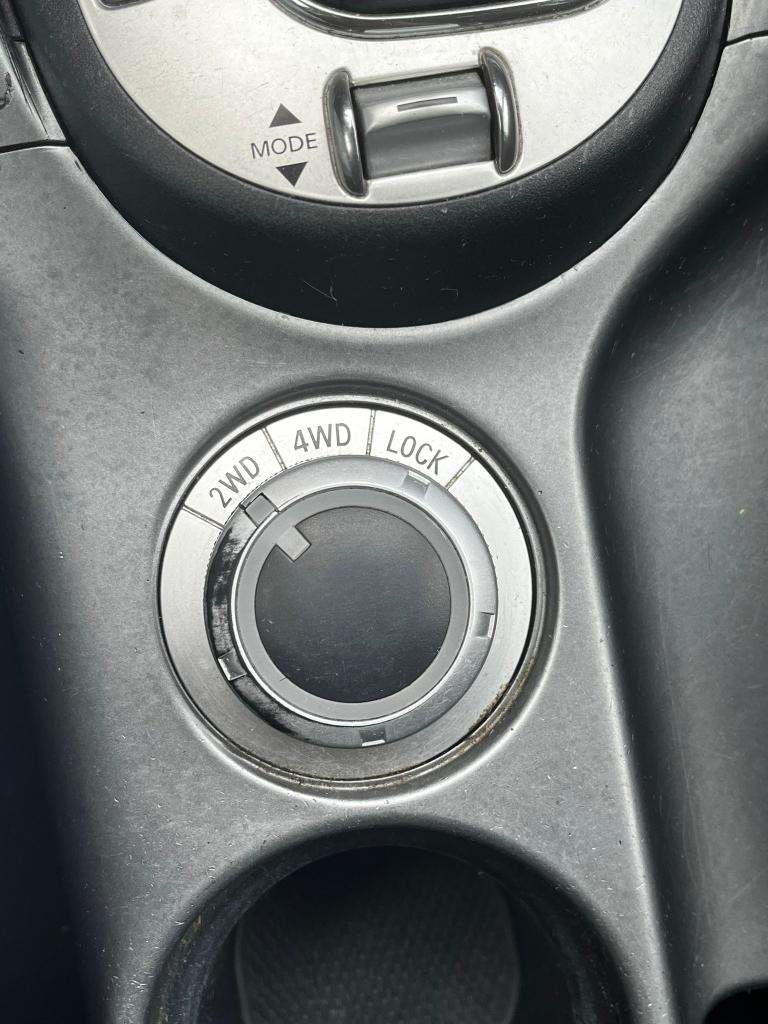 Mitsubishi Outlander 4x4 rv 2011 2.2 DI-D, Automat, 7-místný - 9