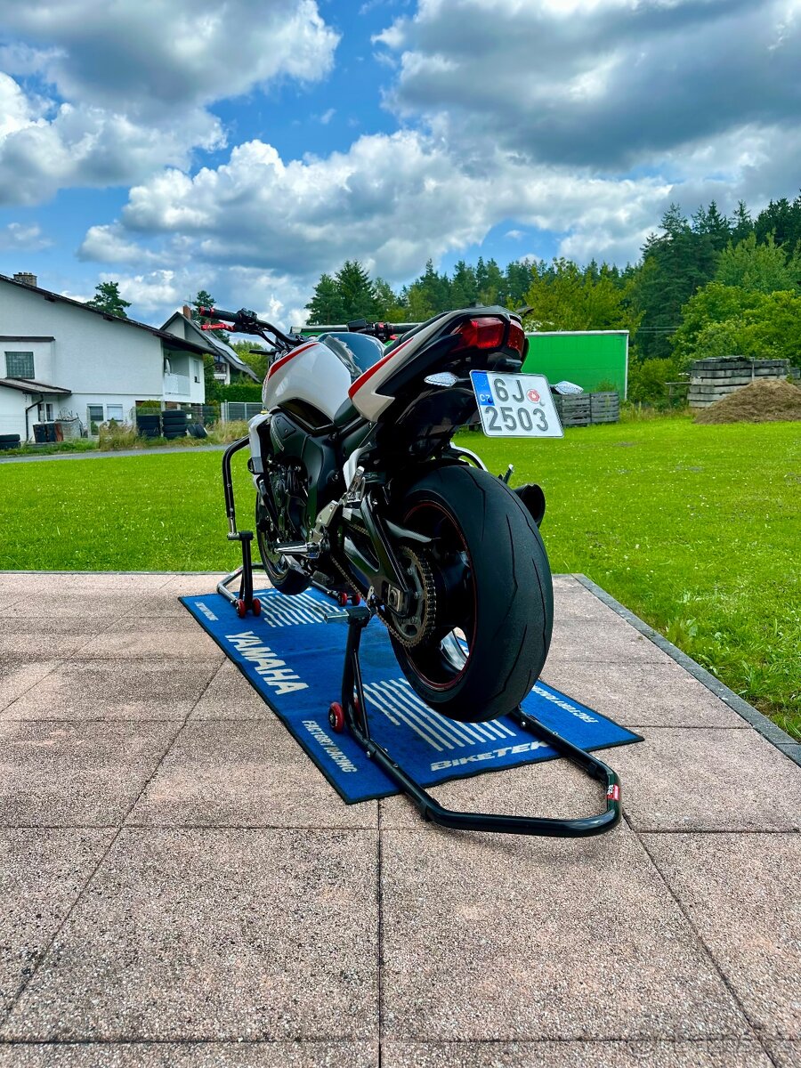 Yamaha fz1 n 2009 110kw - 9